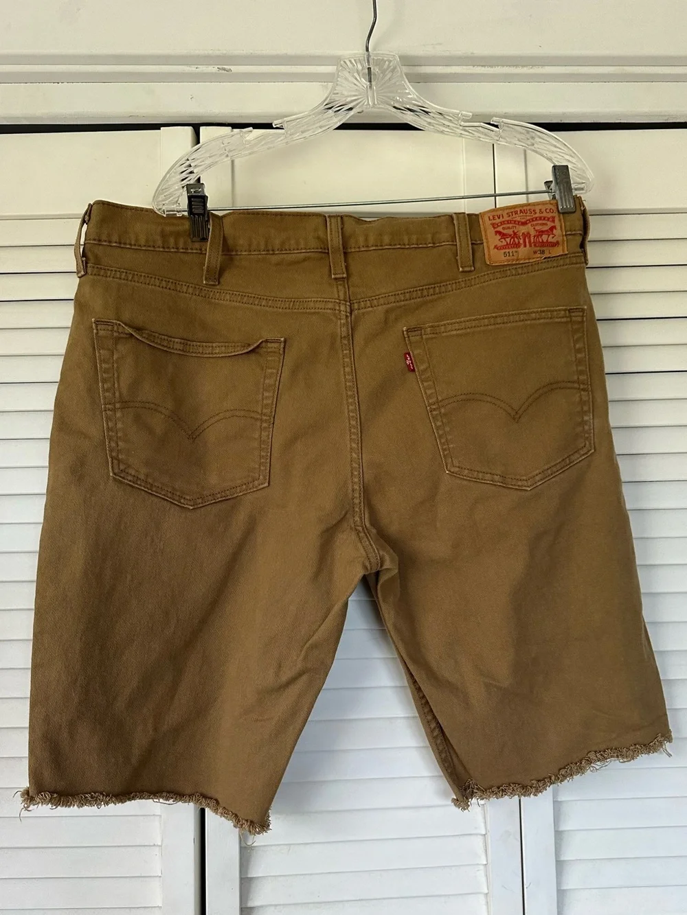 Men's Levi’s Casual Frayed Hem Shorts - Brown